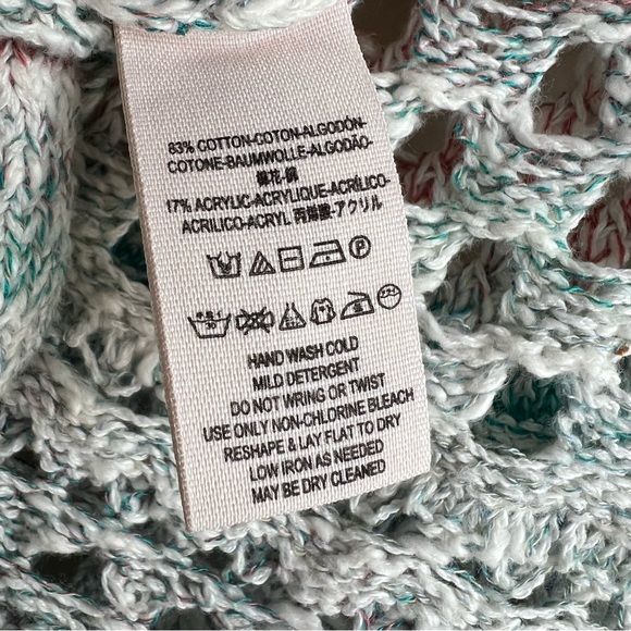 Free People Ring Of Roses Crochet Sweater size Large - Picture 10 of 13